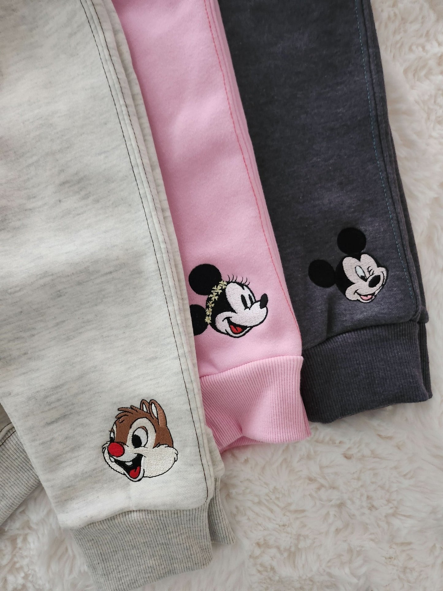 Toddler Disney Sweatshirt and Jogger Pants Set (2 - 7y) - 3 Colors kids outfit