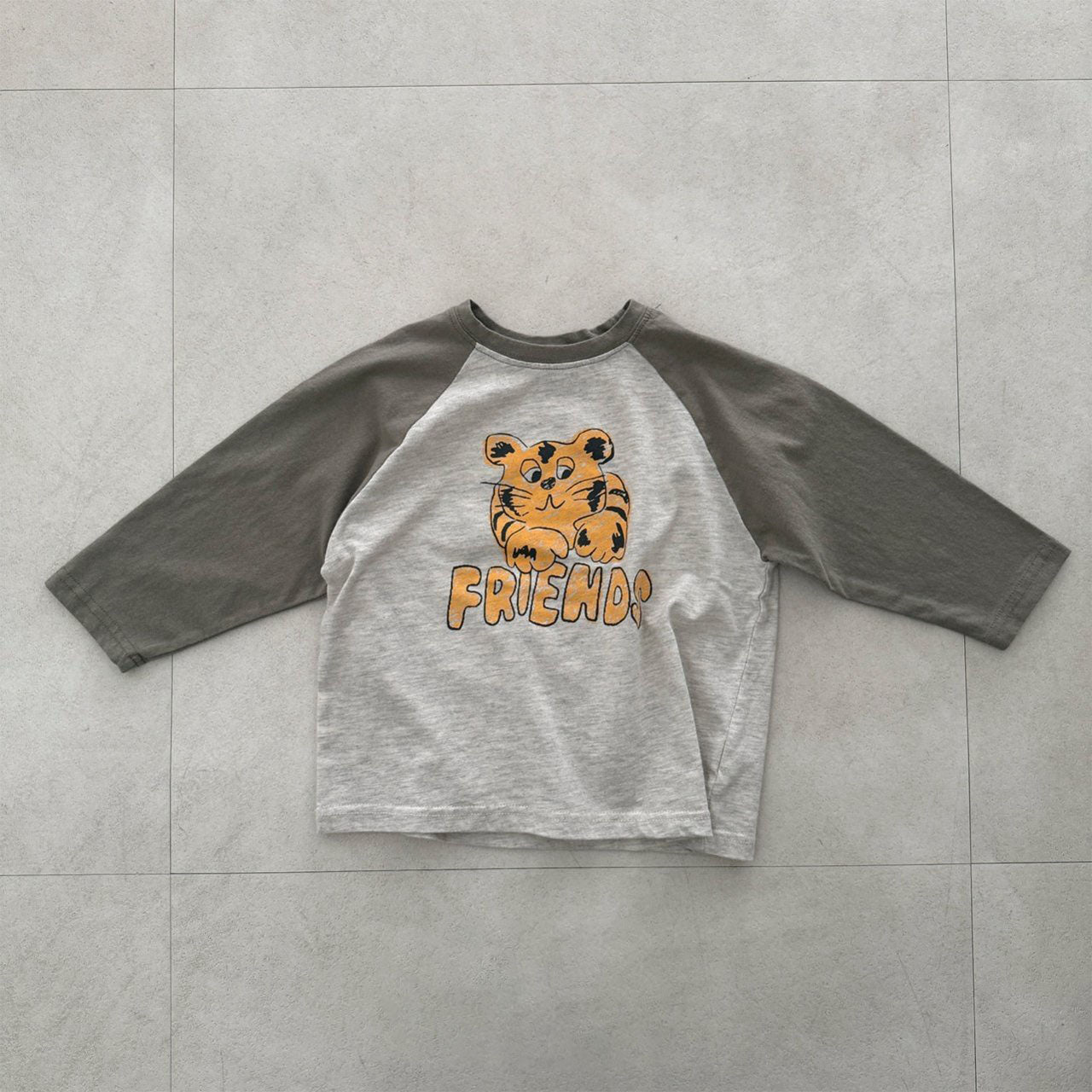 Toddler F25 Tiger Raglan Long Sleeve Top (2 - 8y) - 2 Colors kids outfit