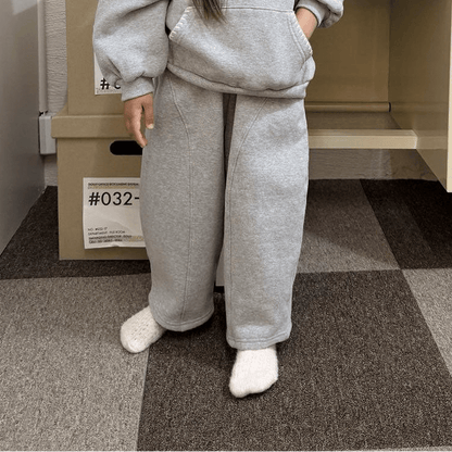 Toddler FW26 Stitch Detail Barrel Sweatpants (1-7y) - Heather Gray kids outfit