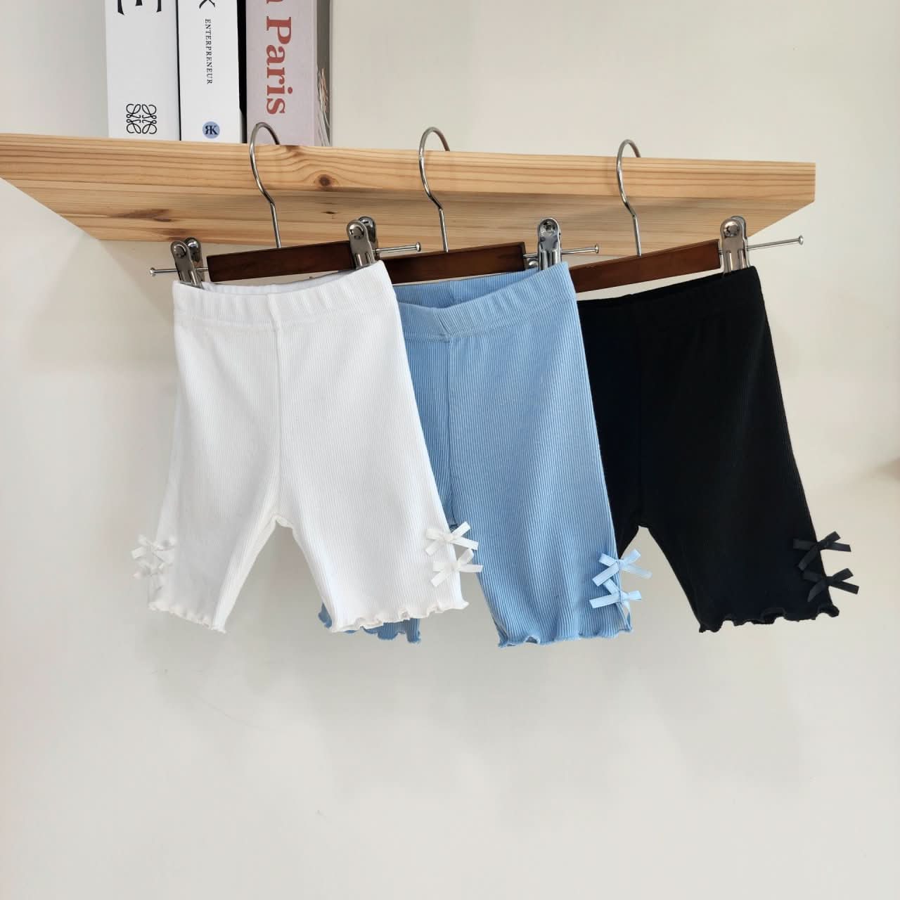 Toddler Lettuce - Edge Bow Knee Length Leggings (1 - 7y) - 3 Colors kids outfit