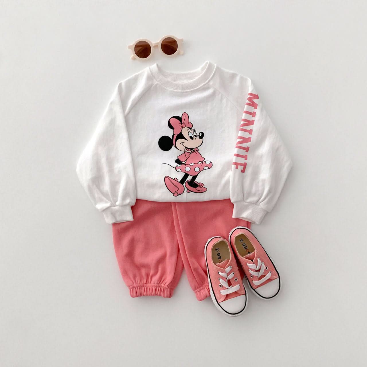 Toddler Mickey and Minnie Sleeve Print Sweatshirt and Jogger Pants Set (2 - 7y) - 2 Colors kids outfit