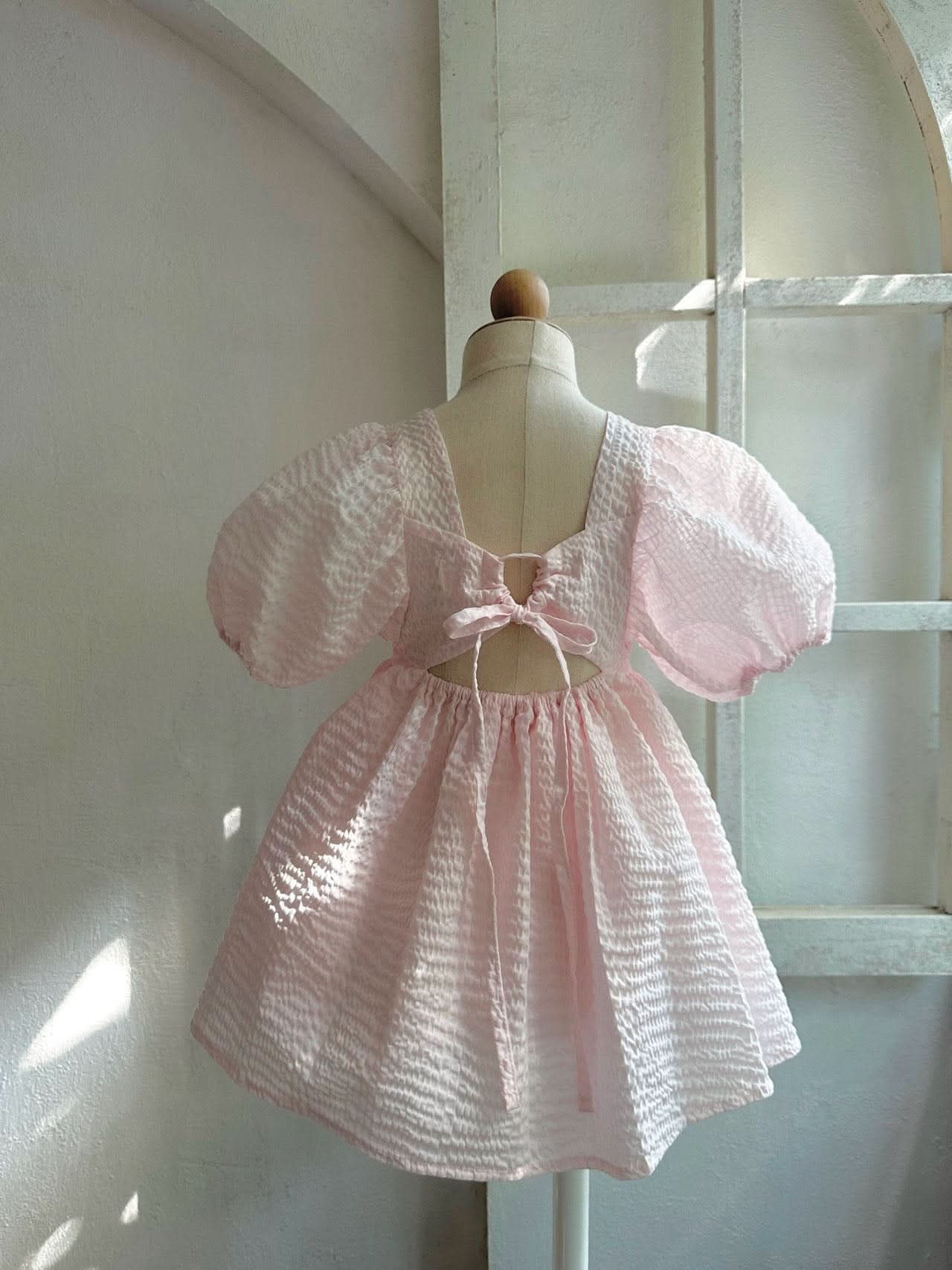 Toddler Monbebe Seersucker Puff Sleeve Dress (1 - 6y) - 2Colors kids outfit