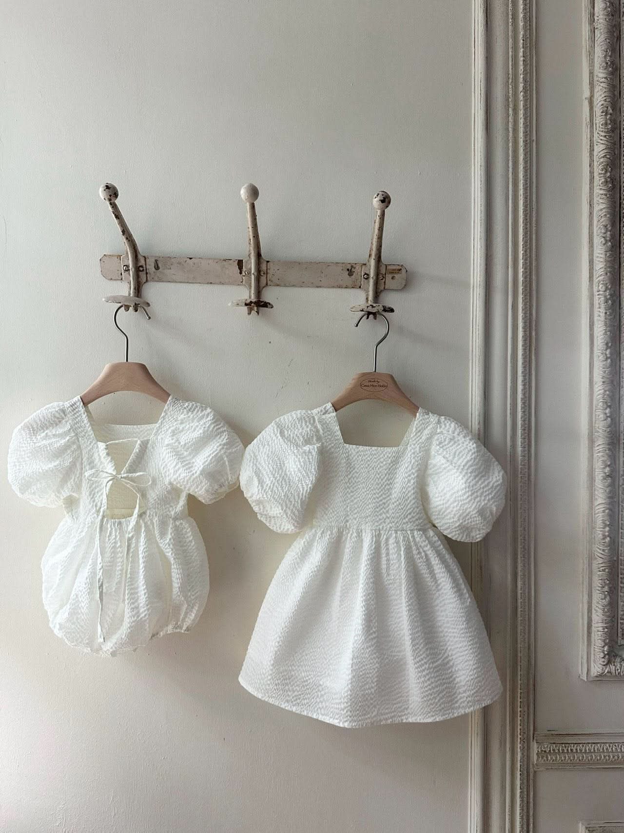 Toddler Monbebe Seersucker Puff Sleeve Dress (1 - 6y) - 2Colors kids outfit