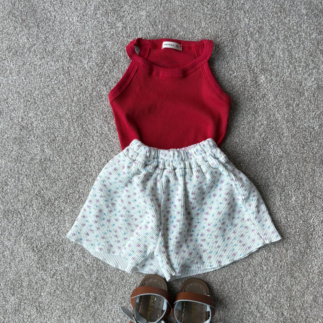Toddler SS25 Floral Waffle Shorts (1 - 7y) - Ivory kids outfit