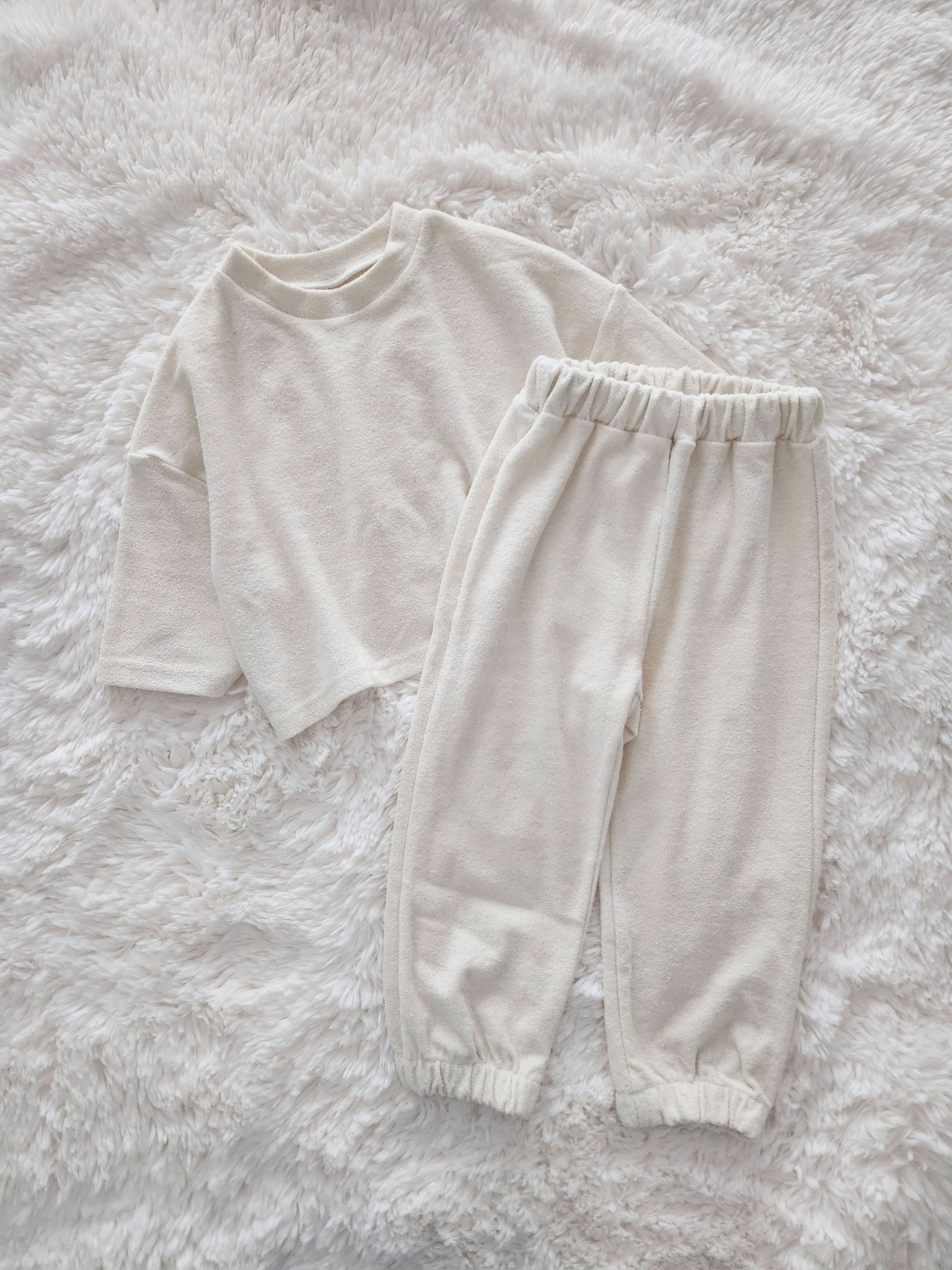 Toddler Terry Cloth Top and Jogger Pants Set (3 - 7y) - 2 Colors kids outfit