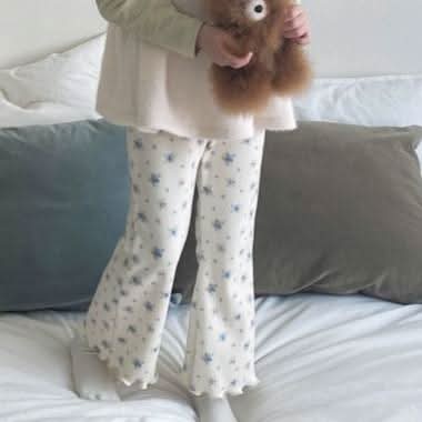 Toddler W24 Brushed Cotton Lettuce - edge Floral Flare Pants (1 - 6y) - Floral lvory kids outfit