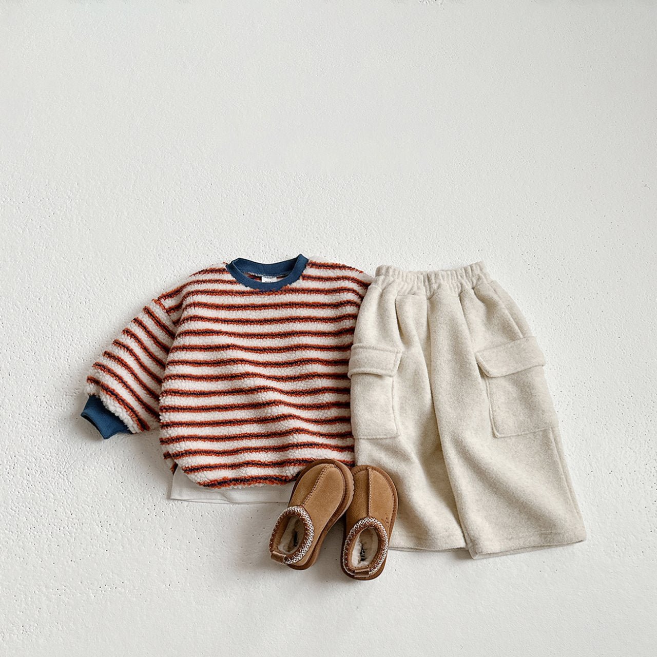 Toddler W25 Fleece Cargo Wide Pants (1 - 6y) - 3 Colors kids outfit