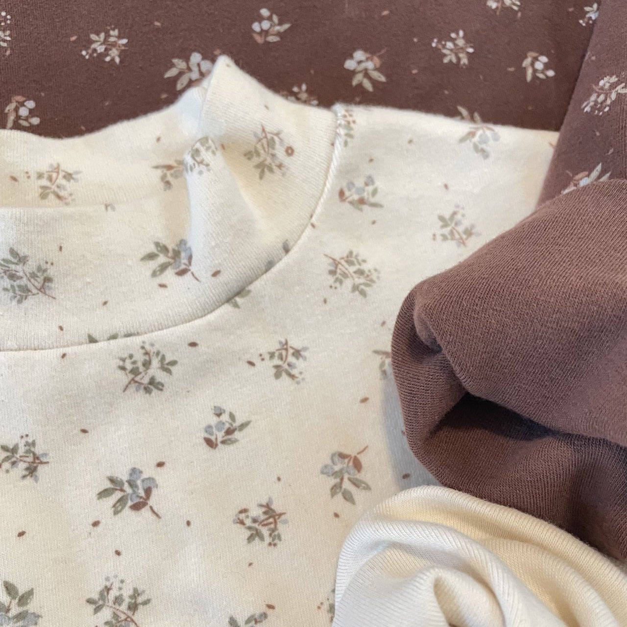 Toddler W25 Floral Mock Neck Long Sleeve Top (1 - 7y) - 2 Colors kids outfit