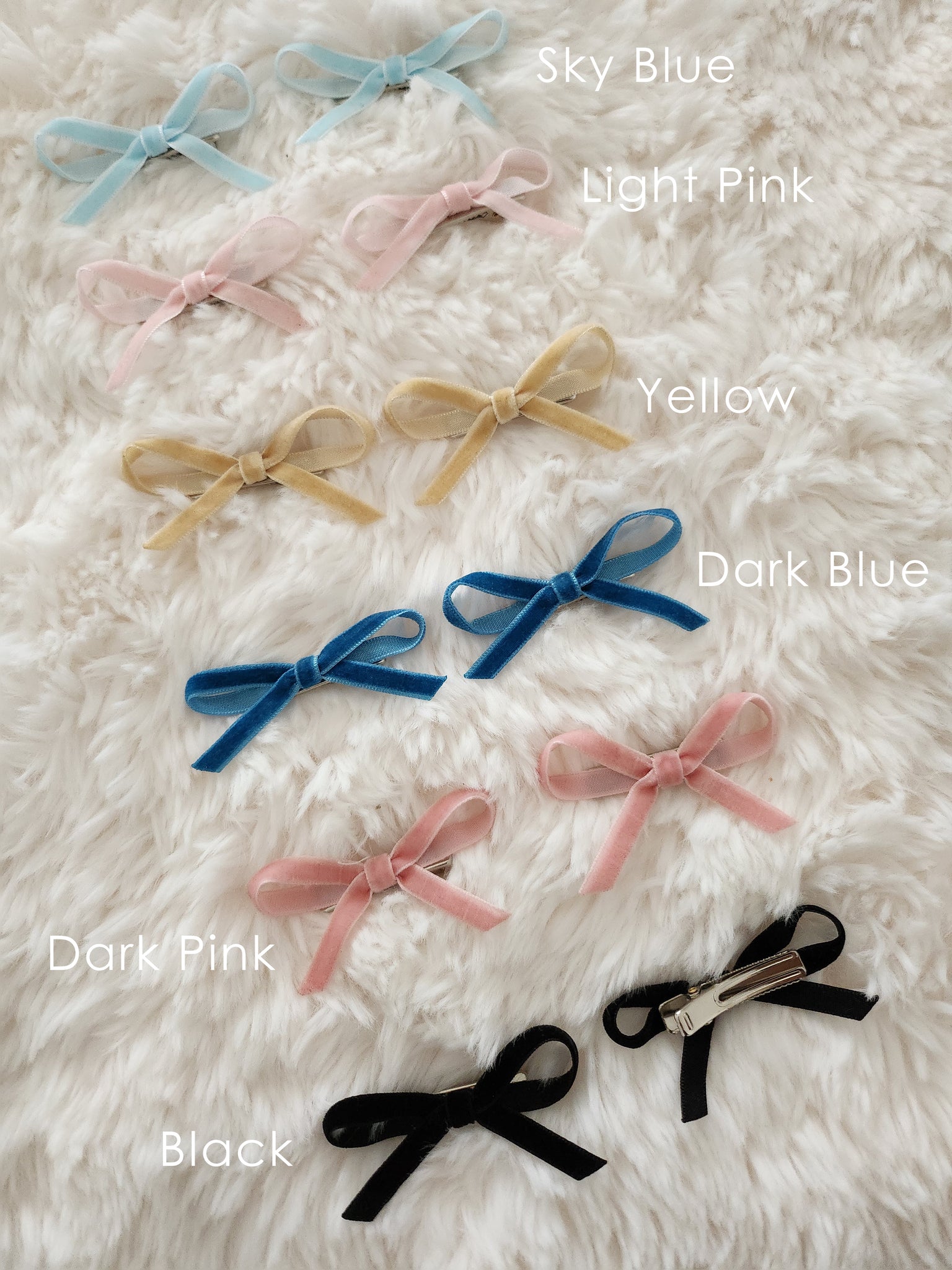 Girls Mini Velvet Bow 2PK Hair Clips - 6 Colors