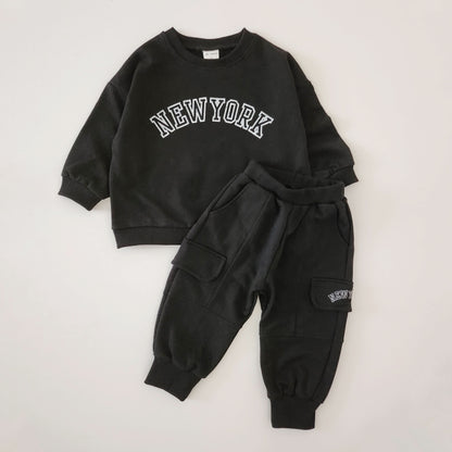 Kids New York Sweatshirt & Cargo Jogger Pants Set (1-5yrs) - 2 Colors - AT NOON STORE
