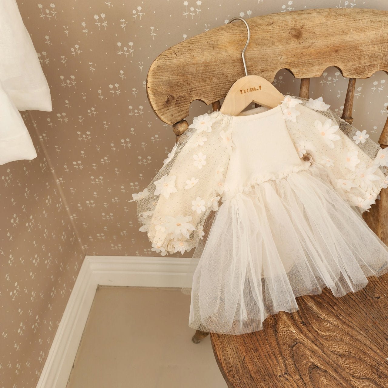 Baby 3D Flowers Puff Sleeve Tutu Dress Romper (3 - 18m) - Beige kids outfit
