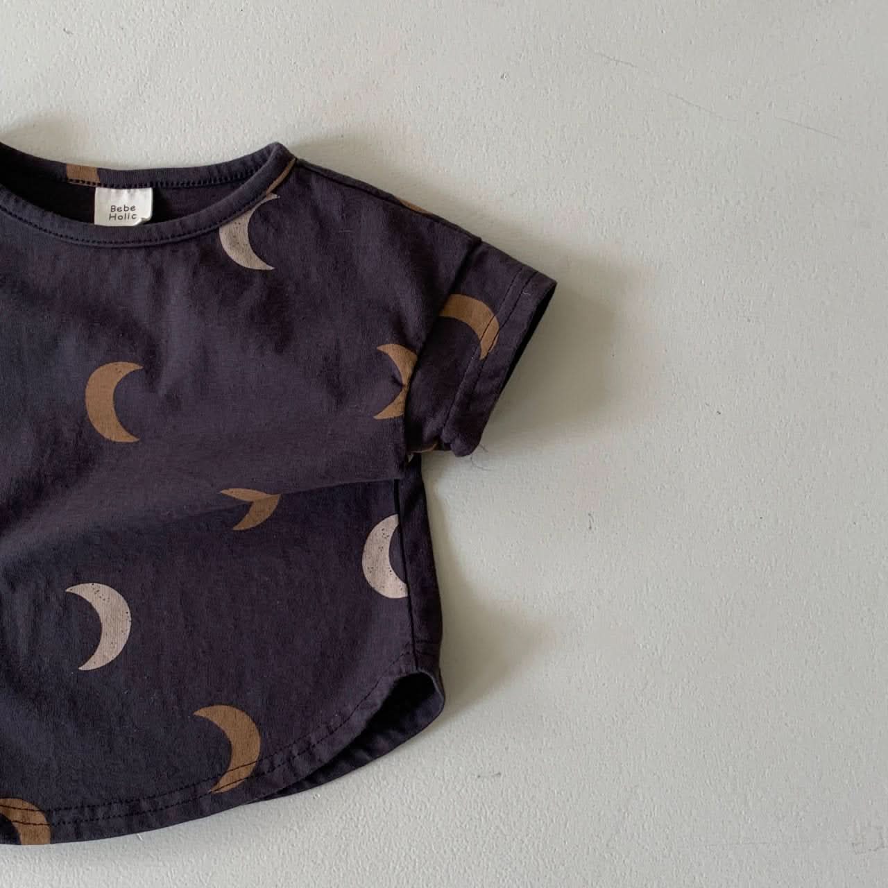 Baby BH Moon Print T-Shirt (3 - 18m) - 3 Colors kids outfit