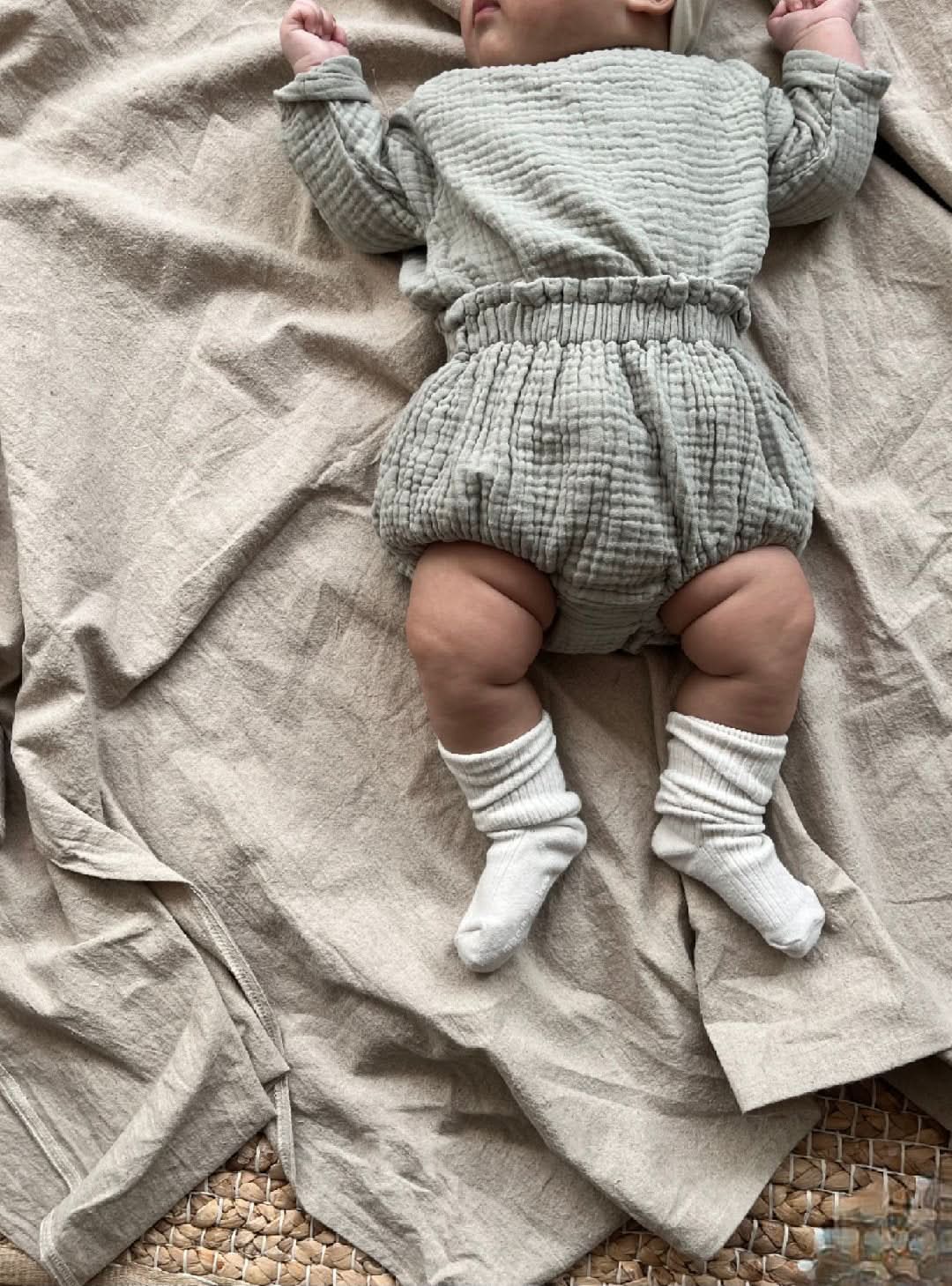 Baby Gauze Cotton Top and Bloomer Shorts Set (6 - 24m) - Mint kids outfit