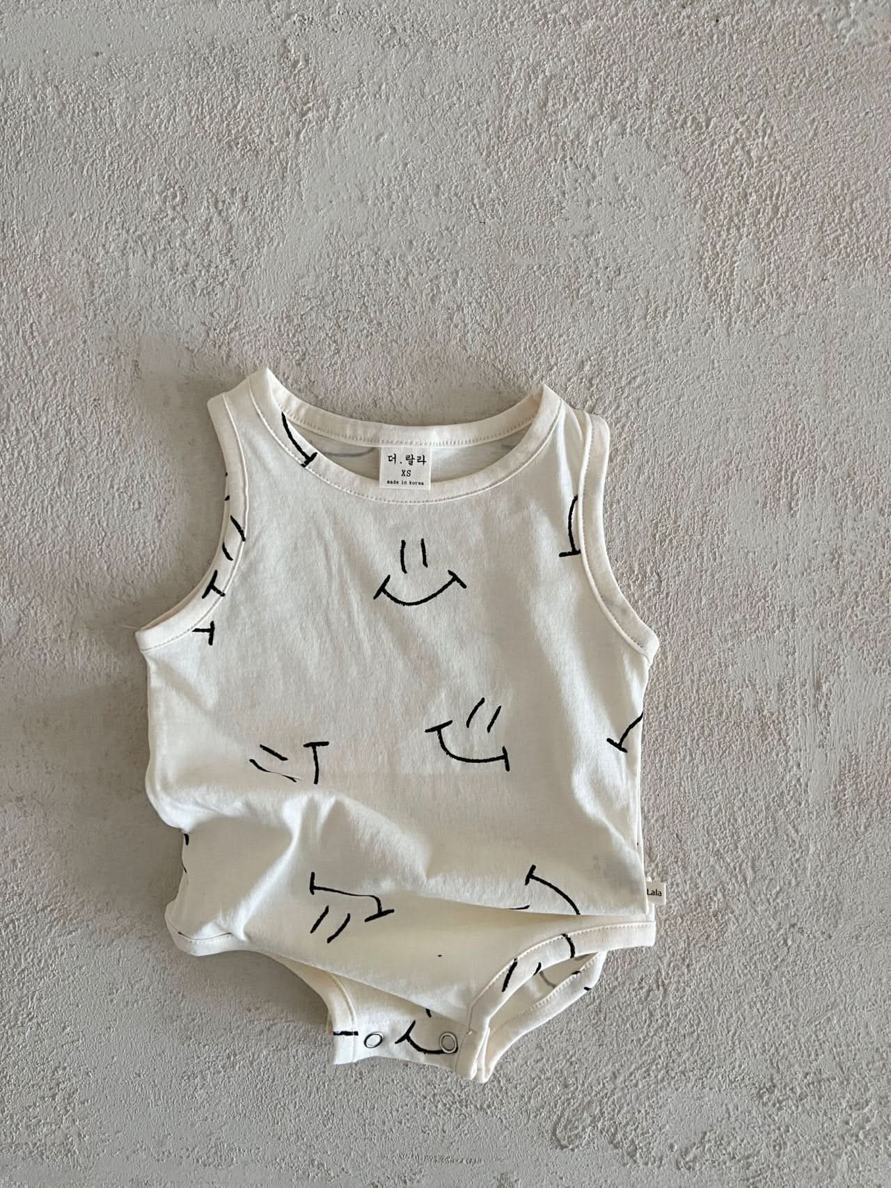 Baby Happy Sleeveless Romper (0-18m) - 2 Colors - AT NOON STORE