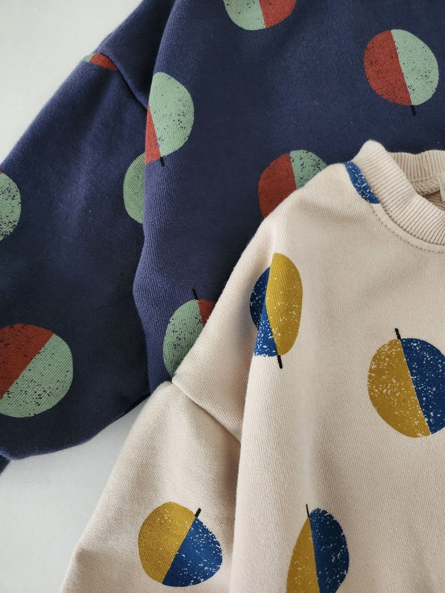 Kids Balloon Print Sweatshirt (1 - 5y) - 2 Colors kids outfit
