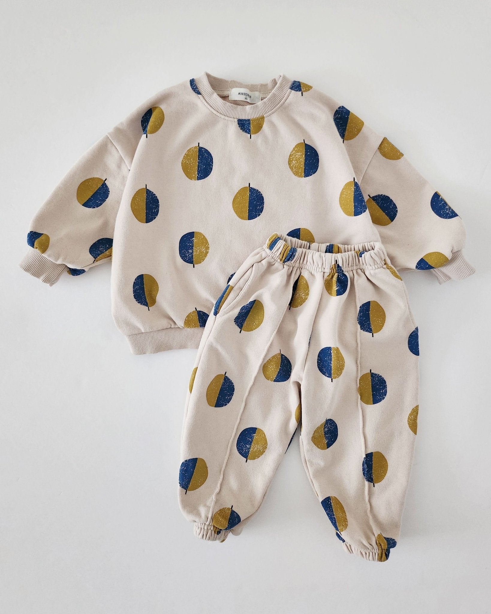Kids Balloon Print Sweatshirt (1 - 5y) - 2 Colors kids outfit