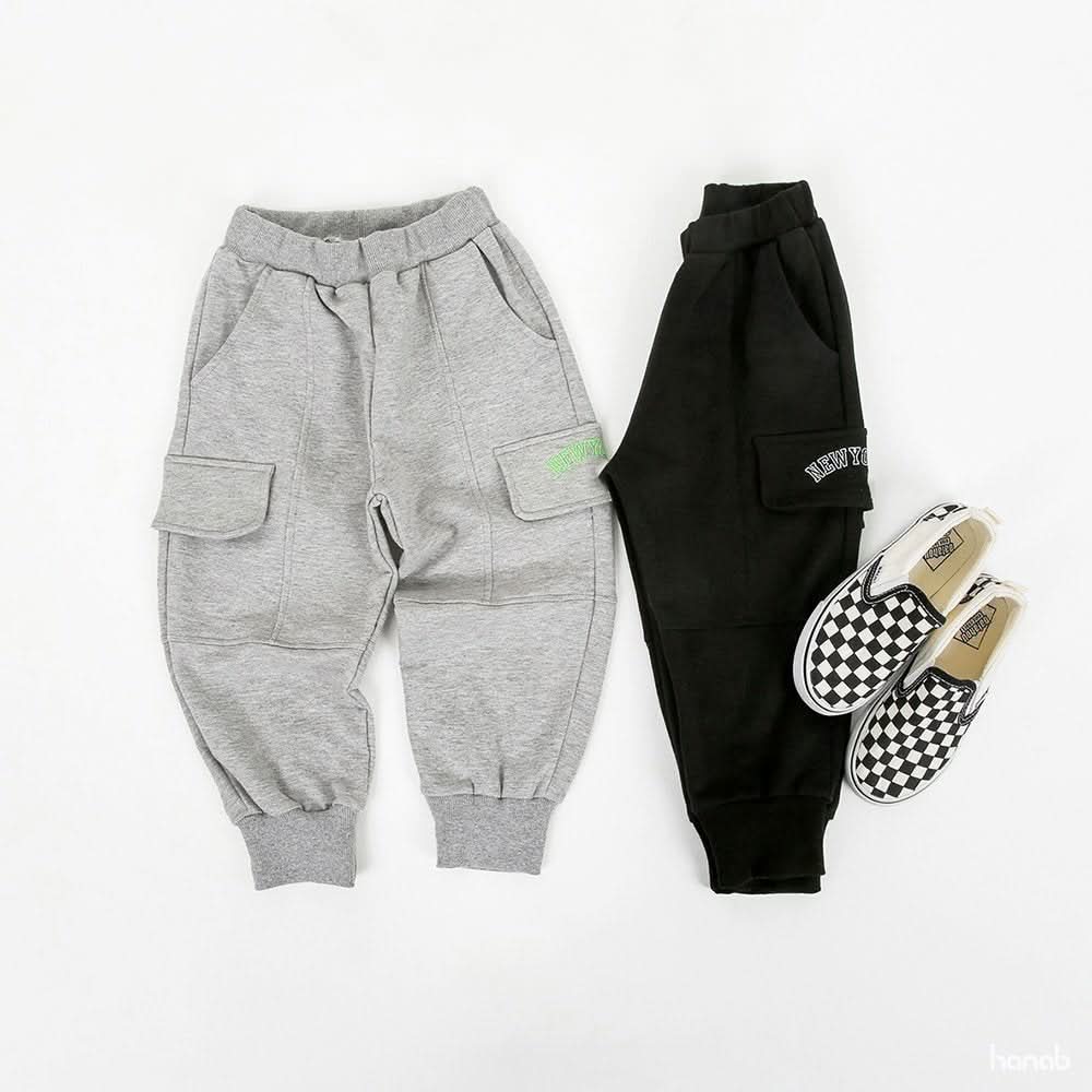 Kids New York Sweatshirt & Cargo Jogger Pants Set (1 - 5yrs) - 2 Colors kids outfit