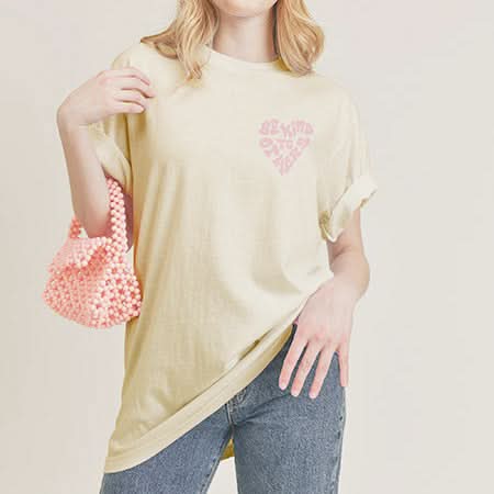 MAMA - Be Kind Graphic Top - Ivory kids outfit