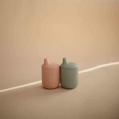 Mushie SILICONE SIPPY CUP (BLUSH) kids outfit